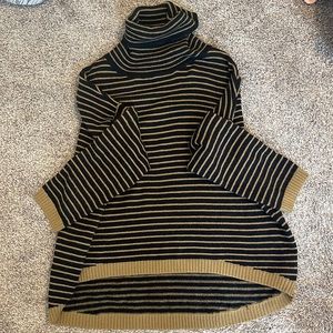 Brand New Amazon Tunic Sweater